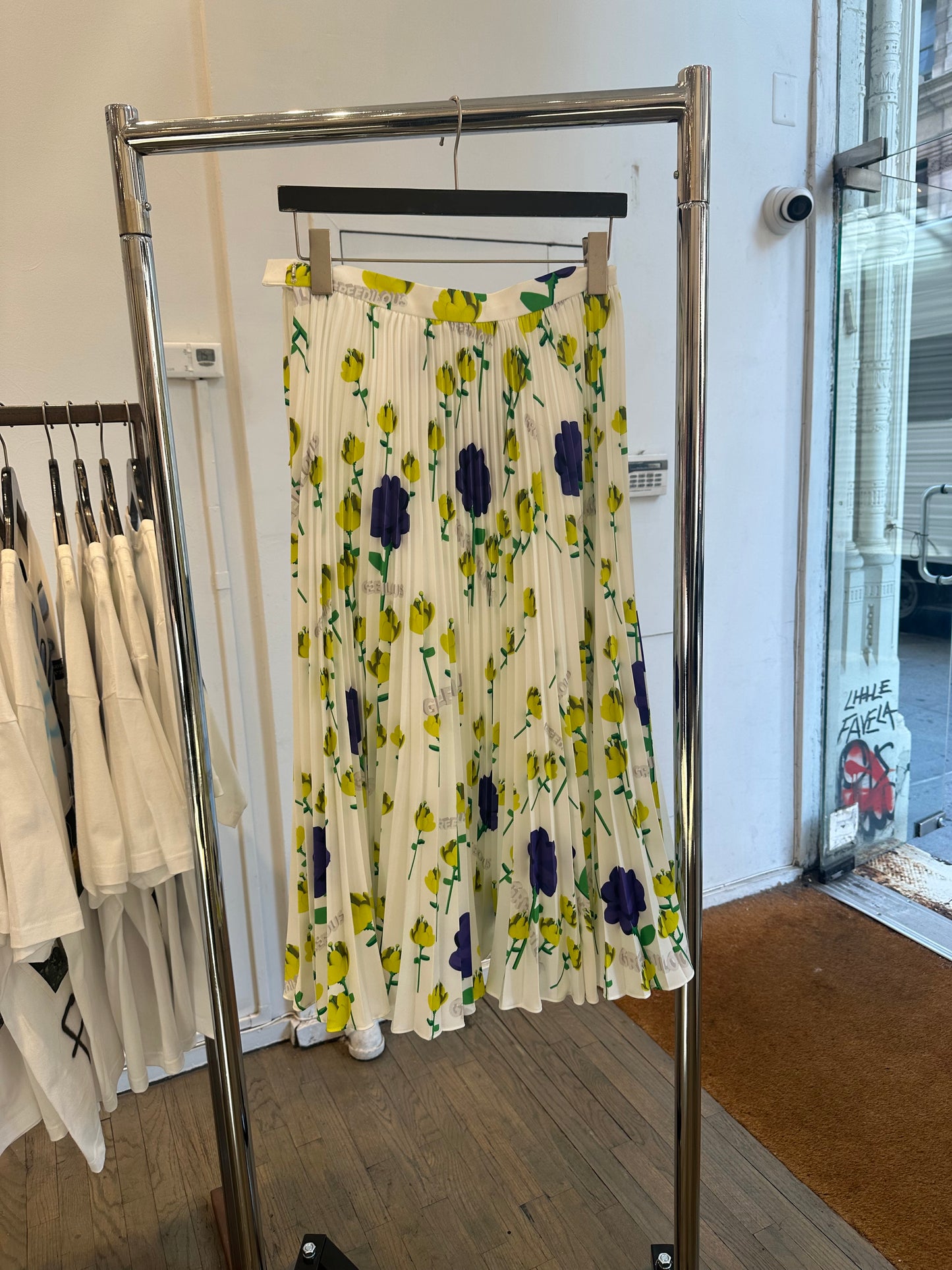 Greedilous pleated skirt