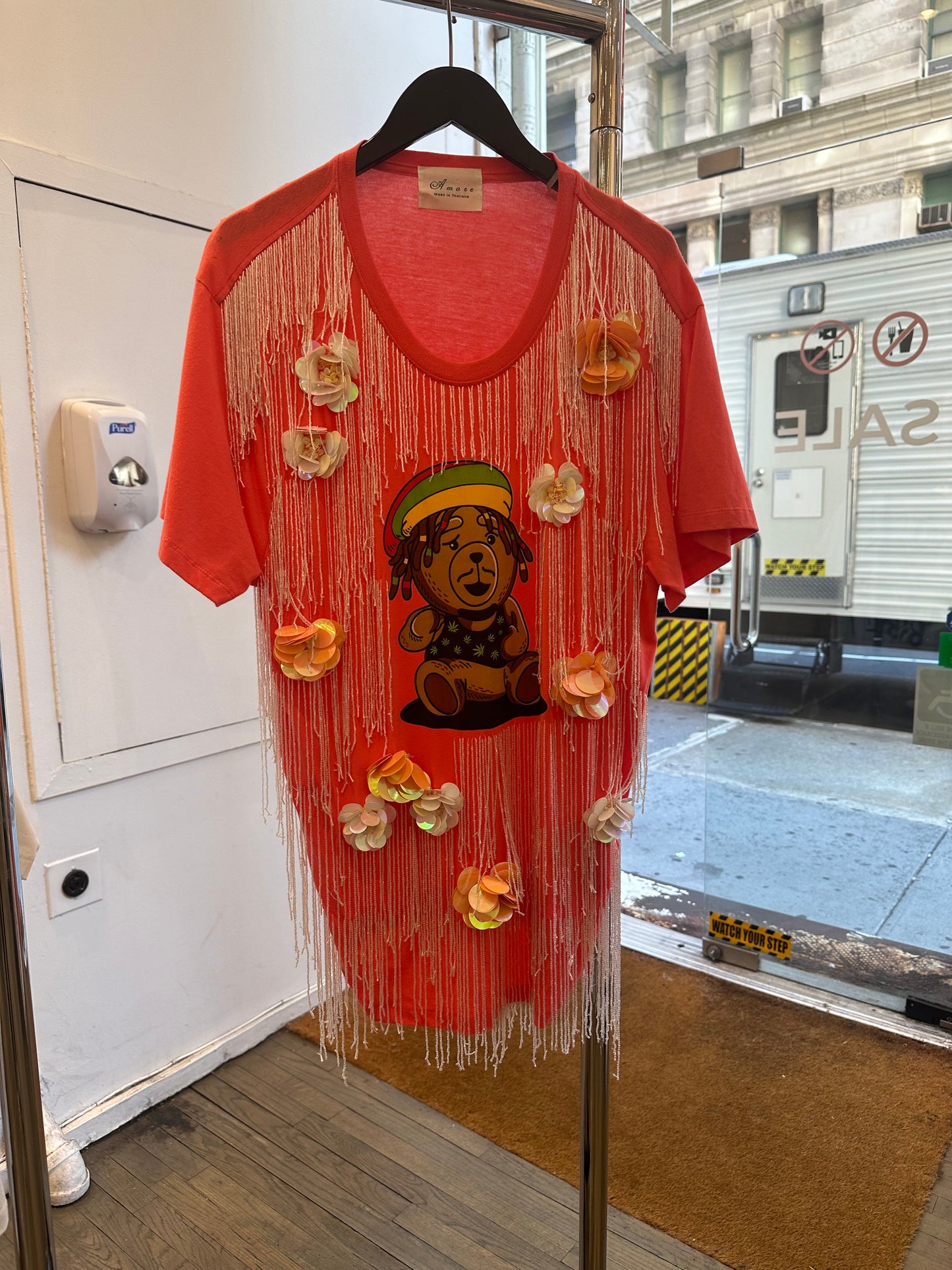 Amore Teddy Embellished graphic tshirt